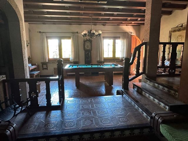 5 quarto Moradia para venda em Castellví de Rosanes com piscina garagem - 670 000 € (Ref: 8897488)