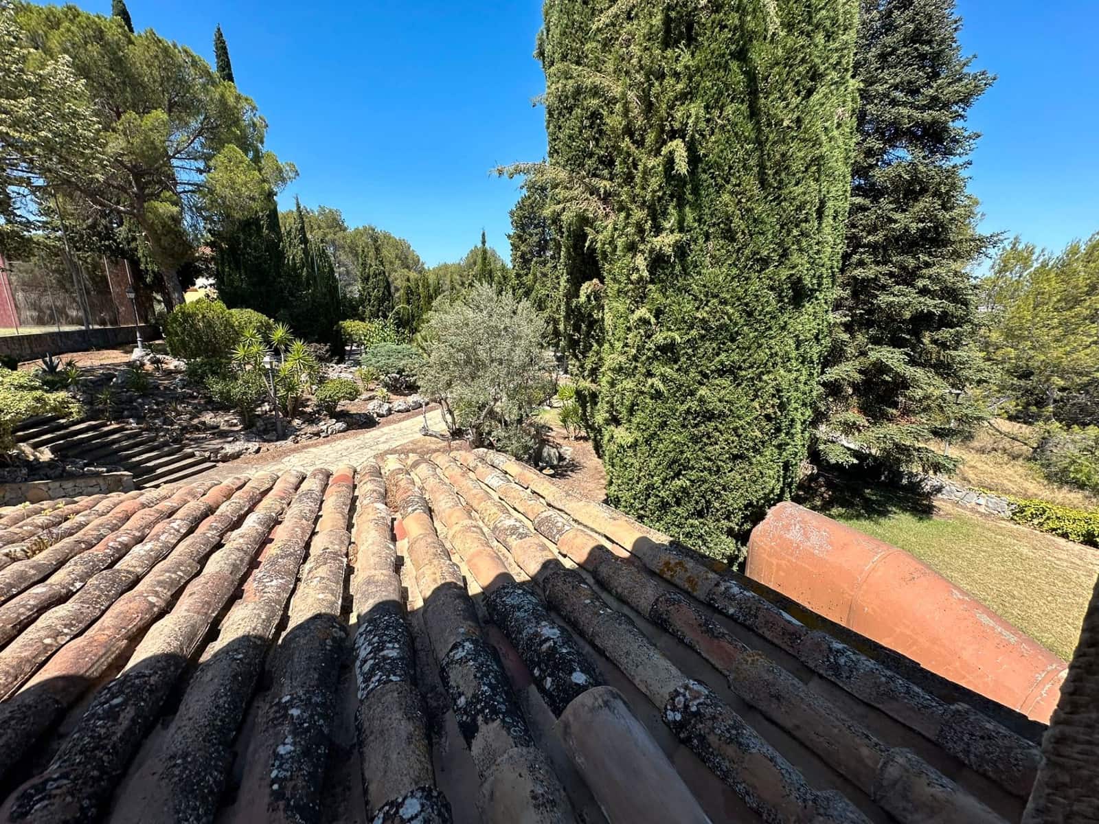 5 bedroom Villa for sale in Castellvi de Rosanes with pool garage - € 670,000 (Ref: 8897488)