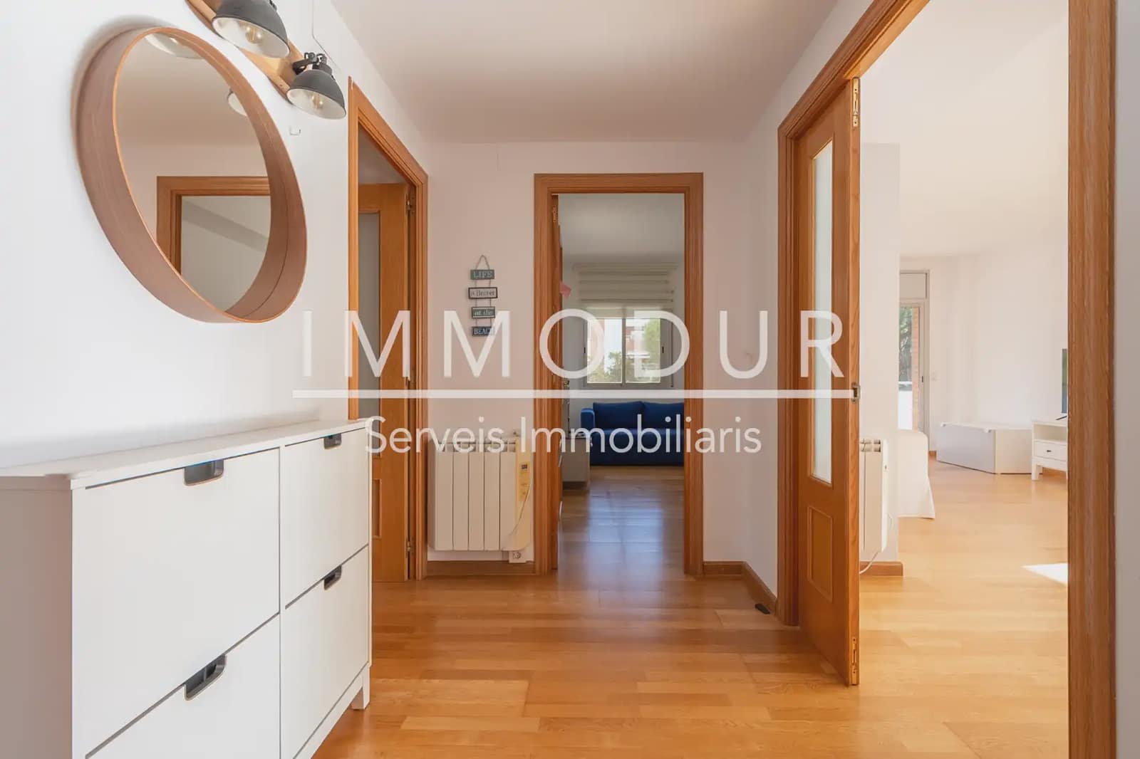 4 slaapkamer Flat te huur in Gava met zwembad garage - € 3.390 (Ref: 8942103)
