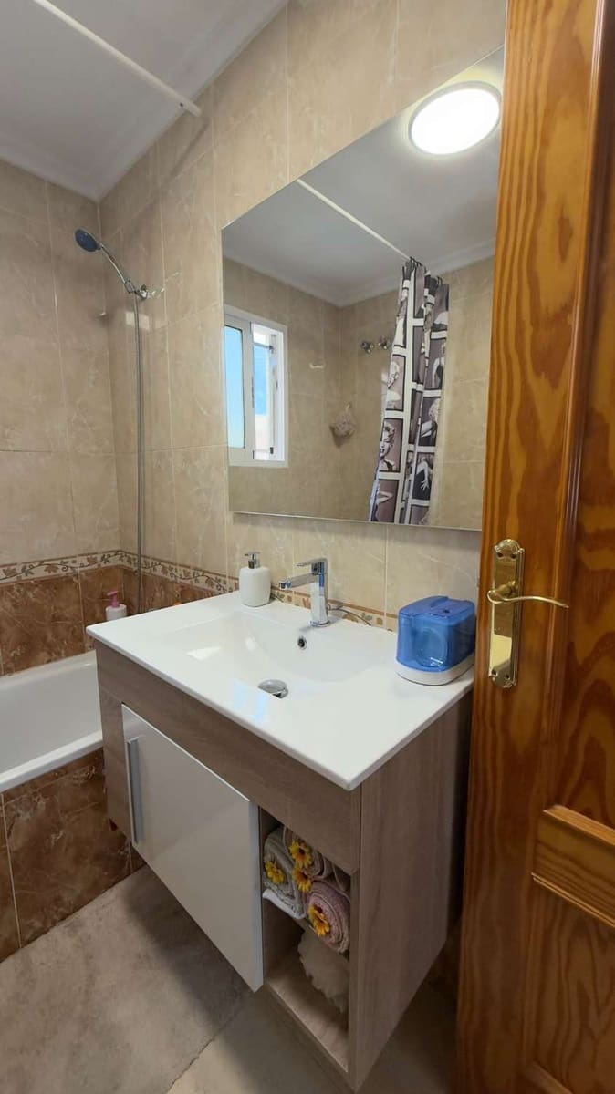 2 slaapkamer Appartement te koop in Orihuela Costa met zwembad garage - € 225.000 (Ref: 10051906)
