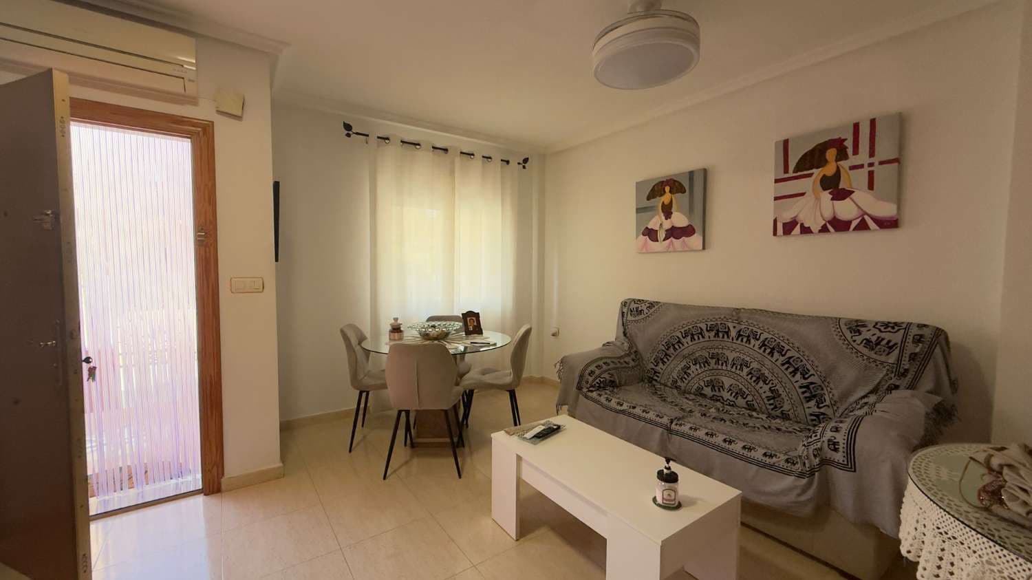 2 slaapkamer Appartement te koop in Orihuela Costa met zwembad garage - € 225.000 (Ref: 10051906)