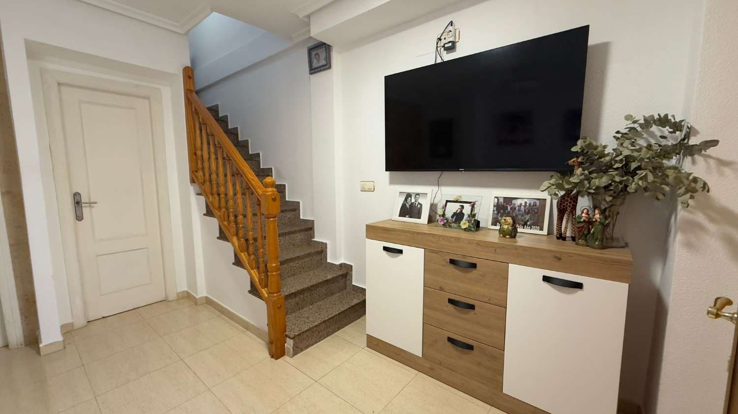 2 slaapkamer Appartement te koop in Orihuela Costa met zwembad garage - € 225.000 (Ref: 10051906)