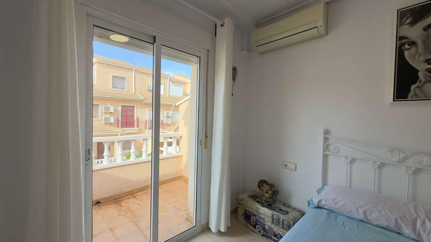 2 slaapkamer Appartement te koop in Orihuela Costa met zwembad garage - € 225.000 (Ref: 10051906)
