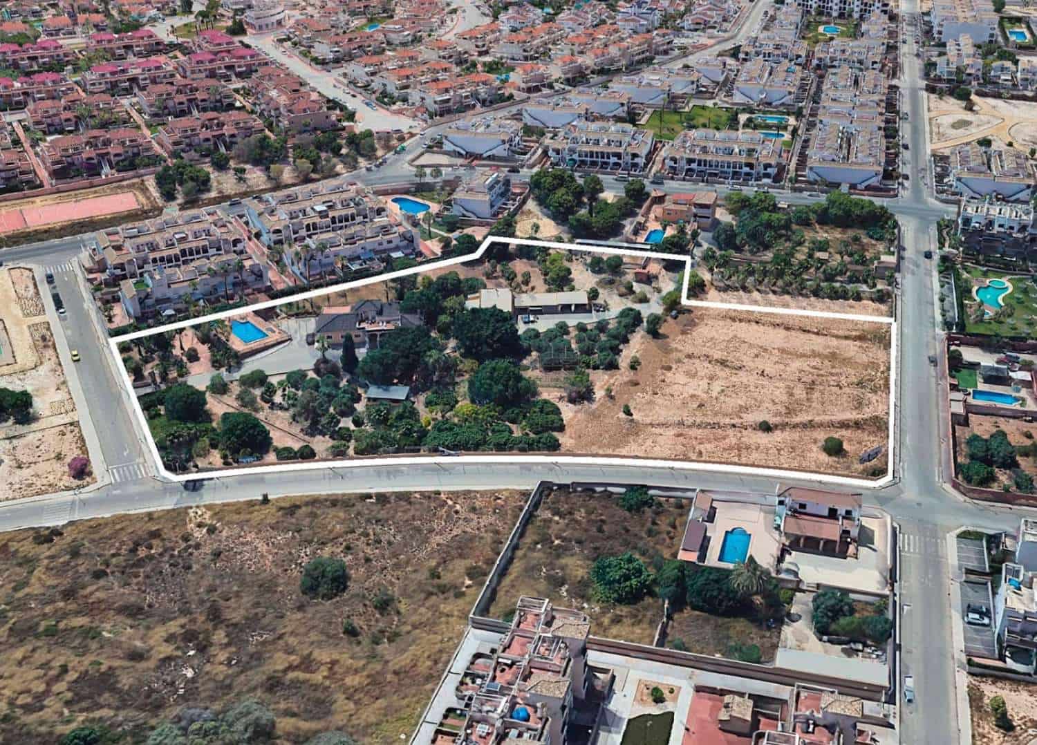 3 soverom Bungalow til salgs i Orihuela Costa med svømmebasseng garasje - € 330 000 (Ref: 8897724)