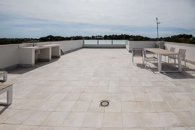 Chalet de 3 habitaciones en Pinar de Campoverde, Pilar de la Horadada en venta con piscina garaje - 431.560 € (Ref: 8897729)