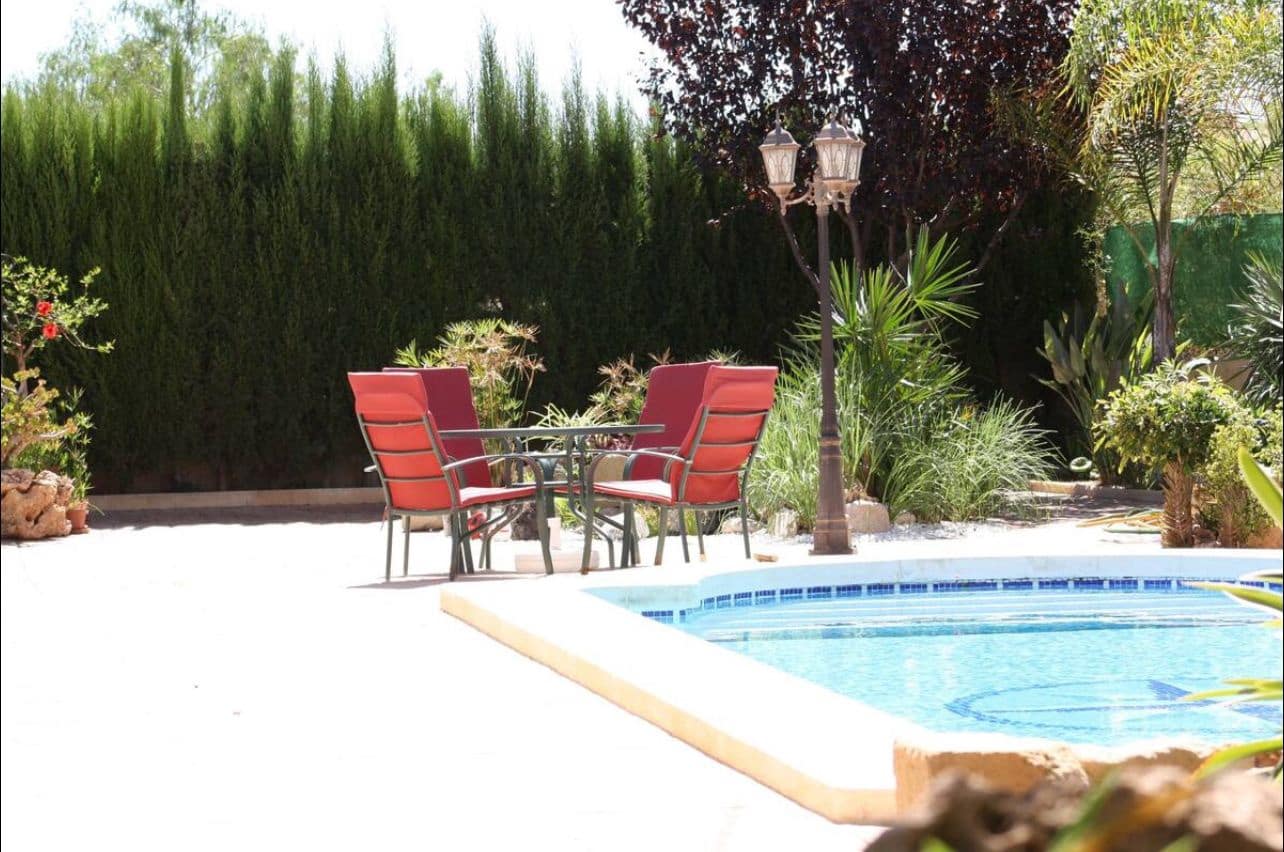 3 bedroom Villa for sale in Muchamiel / Mutxamel with pool garage - € 520,000 (Ref: 8904962)