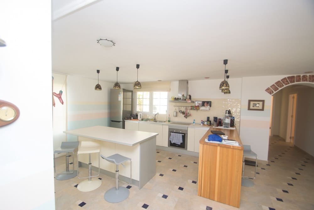 7 soveværelse Villa til salg i Orihuela Costa med swimmingpool garage - € 1.120.000 (Ref: 8981510)