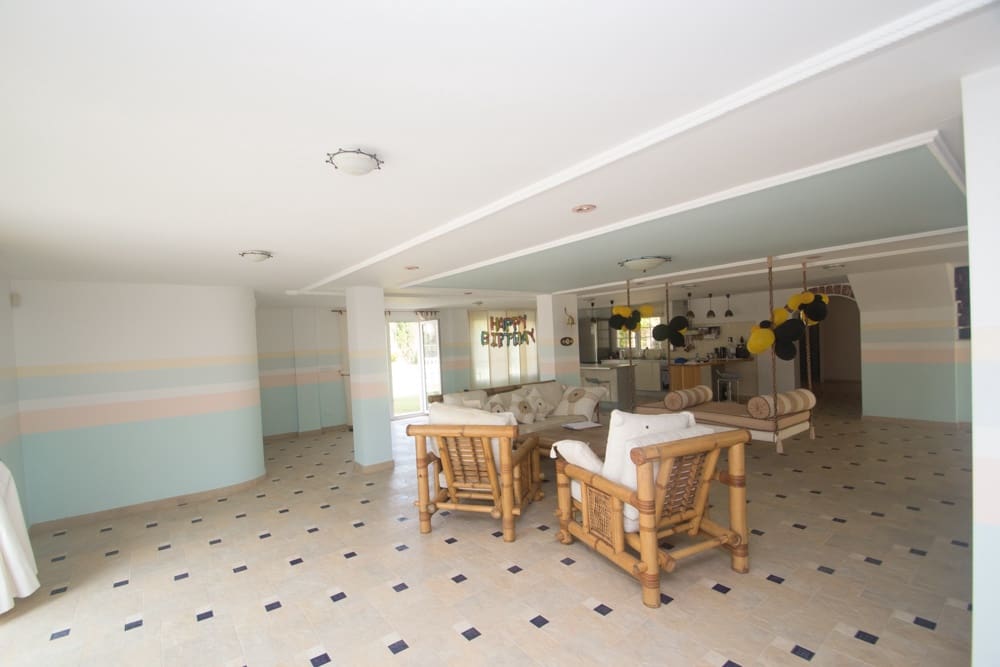 7 soveværelse Villa til salg i Orihuela Costa med swimmingpool garage - € 1.120.000 (Ref: 8981510)