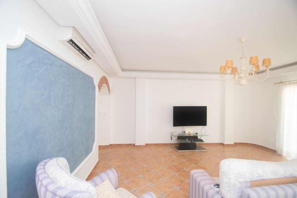 7 soveværelse Villa til salg i Orihuela Costa med swimmingpool garage - € 1.120.000 (Ref: 8981510)