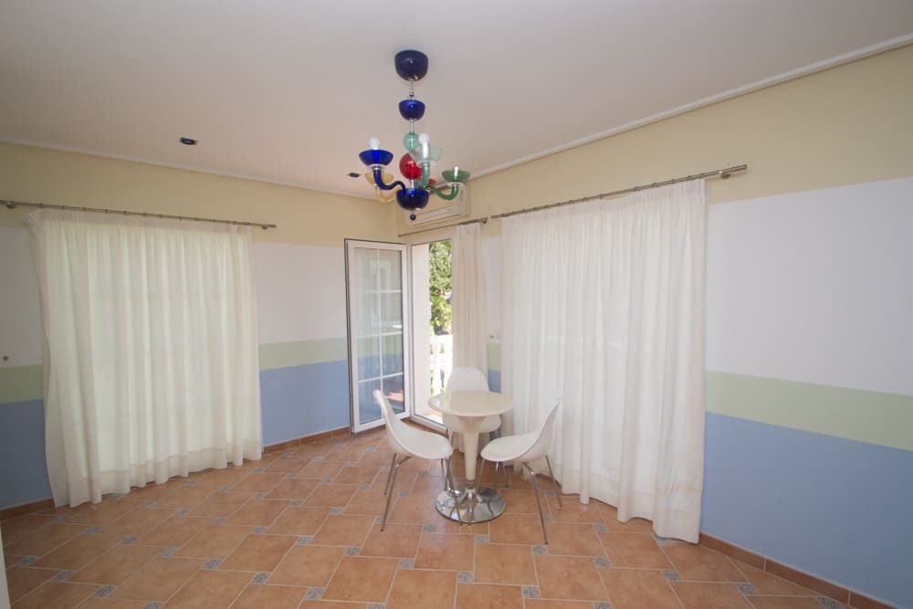 7 soveværelse Villa til salg i Orihuela Costa med swimmingpool garage - € 1.120.000 (Ref: 8981510)