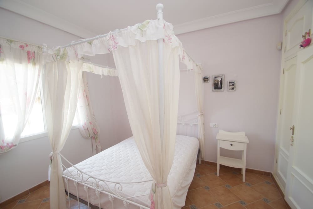 7 soveværelse Villa til salg i Orihuela Costa med swimmingpool garage - € 1.120.000 (Ref: 8981510)