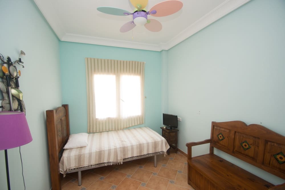 7 soveværelse Villa til salg i Orihuela Costa med swimmingpool garage - € 1.120.000 (Ref: 8981510)