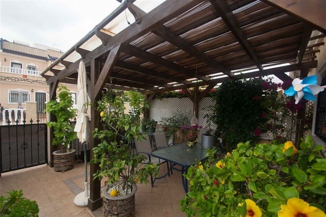 2 soveværelse Semi-Rækkehus til salg i La Florida, Orihuela med swimmingpool - € 225.000 (Ref: 8992159)