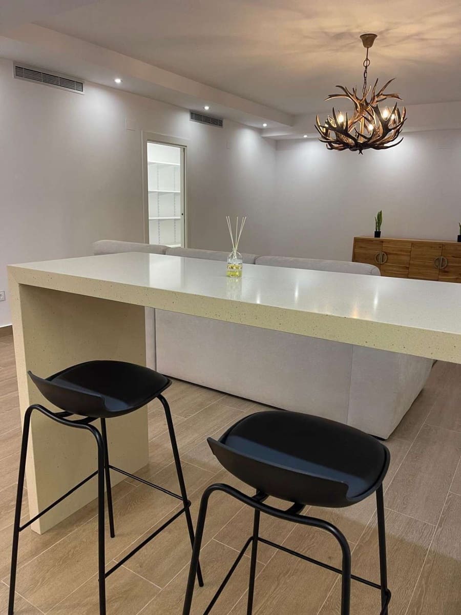 5 sypialnia Willa na sprzedaż w San Miguel de Salinas z basenem garażem - 849 000 € (Ref: 9068351)