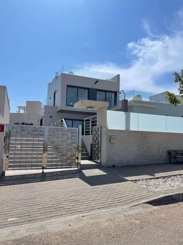 5 sypialnia Willa na sprzedaż w San Miguel de Salinas z basenem garażem - 849 000 € (Ref: 9068351)