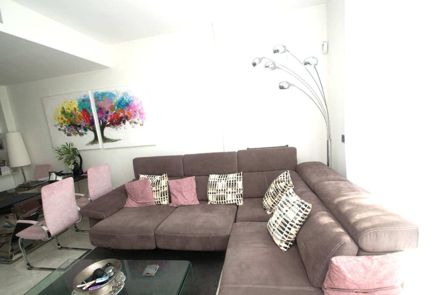 3 soverom Villa til salgs i Orihuela Costa med svømmebasseng garasje - € 389 000 (Ref: 9094441)