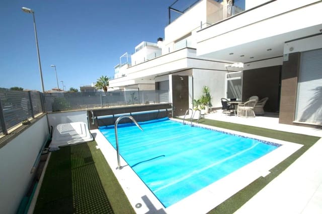 3 camera da letto Villa in vendita in Lomas de Cabo Roig - Los Dolses, Orihuela con piscina garage - 389.000 € (Rif: 9094441)