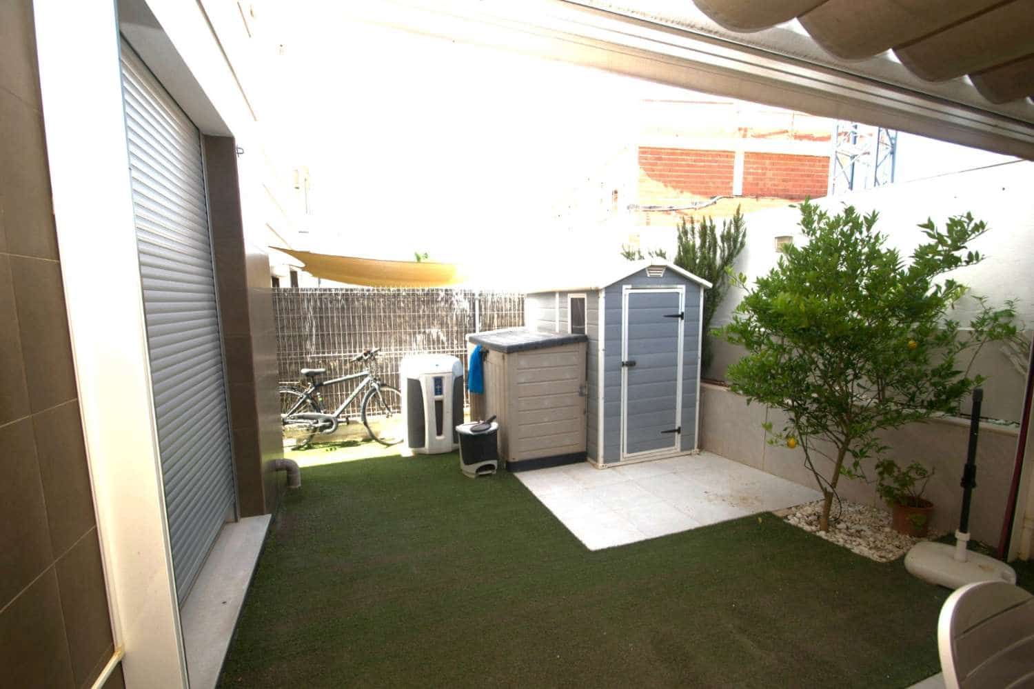 3 soverom Villa til salgs i Orihuela Costa med svømmebasseng garasje - € 389 000 (Ref: 9094441)