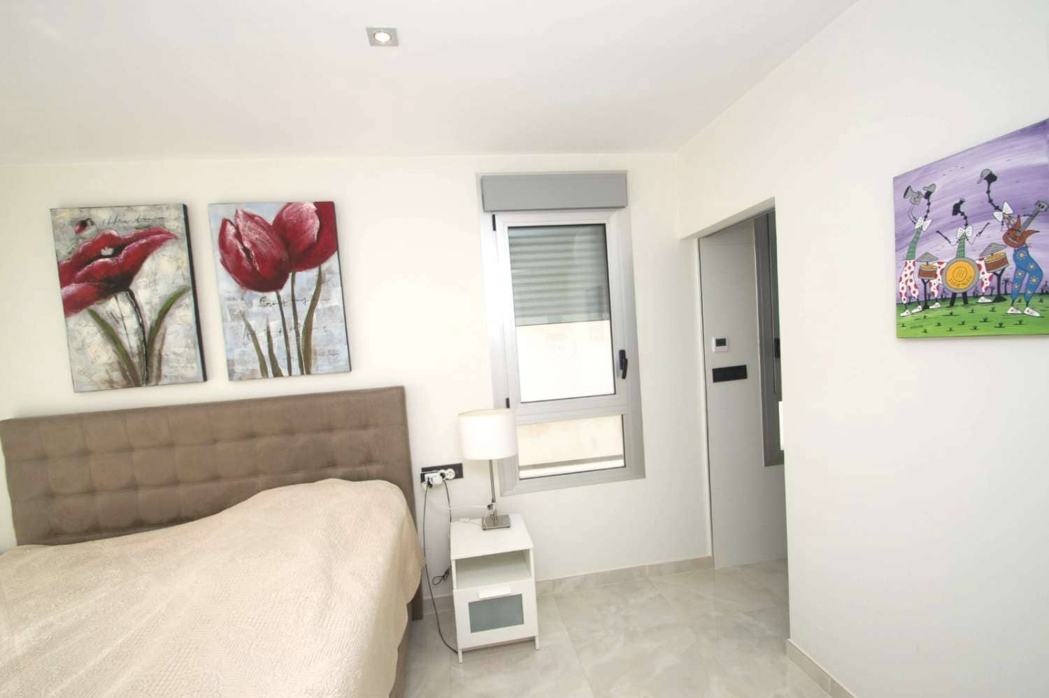 3 soverom Villa til salgs i Orihuela Costa med svømmebasseng garasje - € 389 000 (Ref: 9094441)