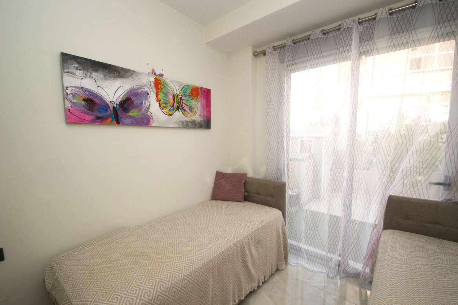 3 soverom Villa til salgs i Orihuela Costa med svømmebasseng garasje - € 389 000 (Ref: 9094441)