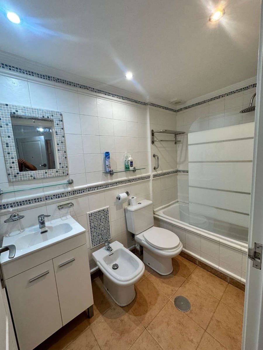 Apartment for sale in Los Cuarteros - € 149,900 (Ref: 9416184)