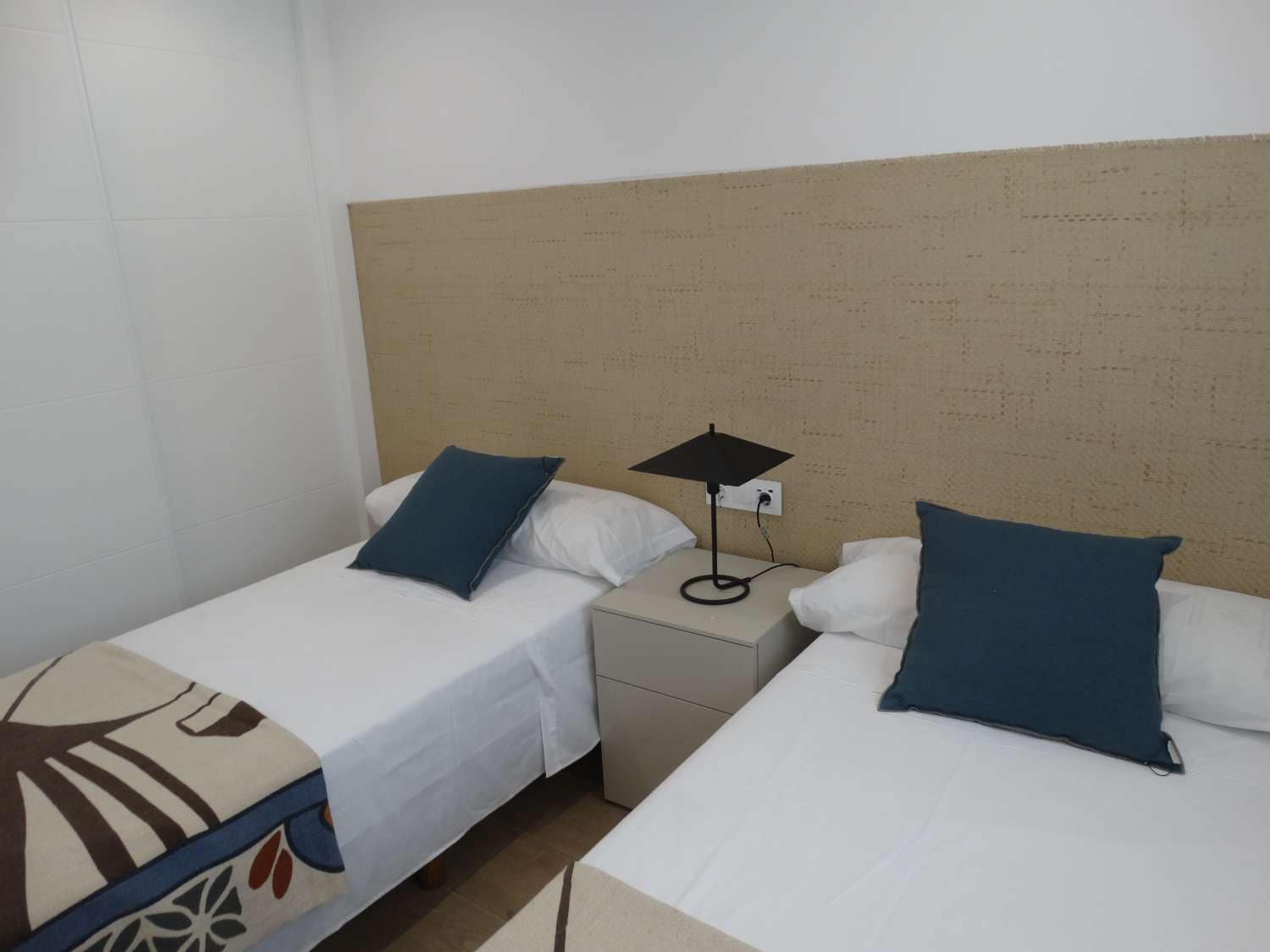 3 slaapkamer Villa te koop in Santiago de la Ribera met zwembad garage - € 425.000 (Ref: 9426408)