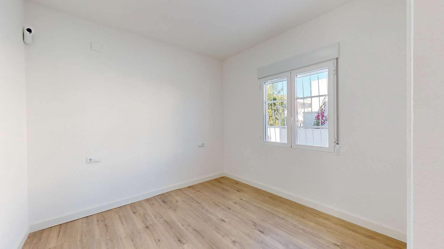 2 soveværelse Bungalow til salg i Orihuela Costa - € 199.000 (Ref: 9570196)