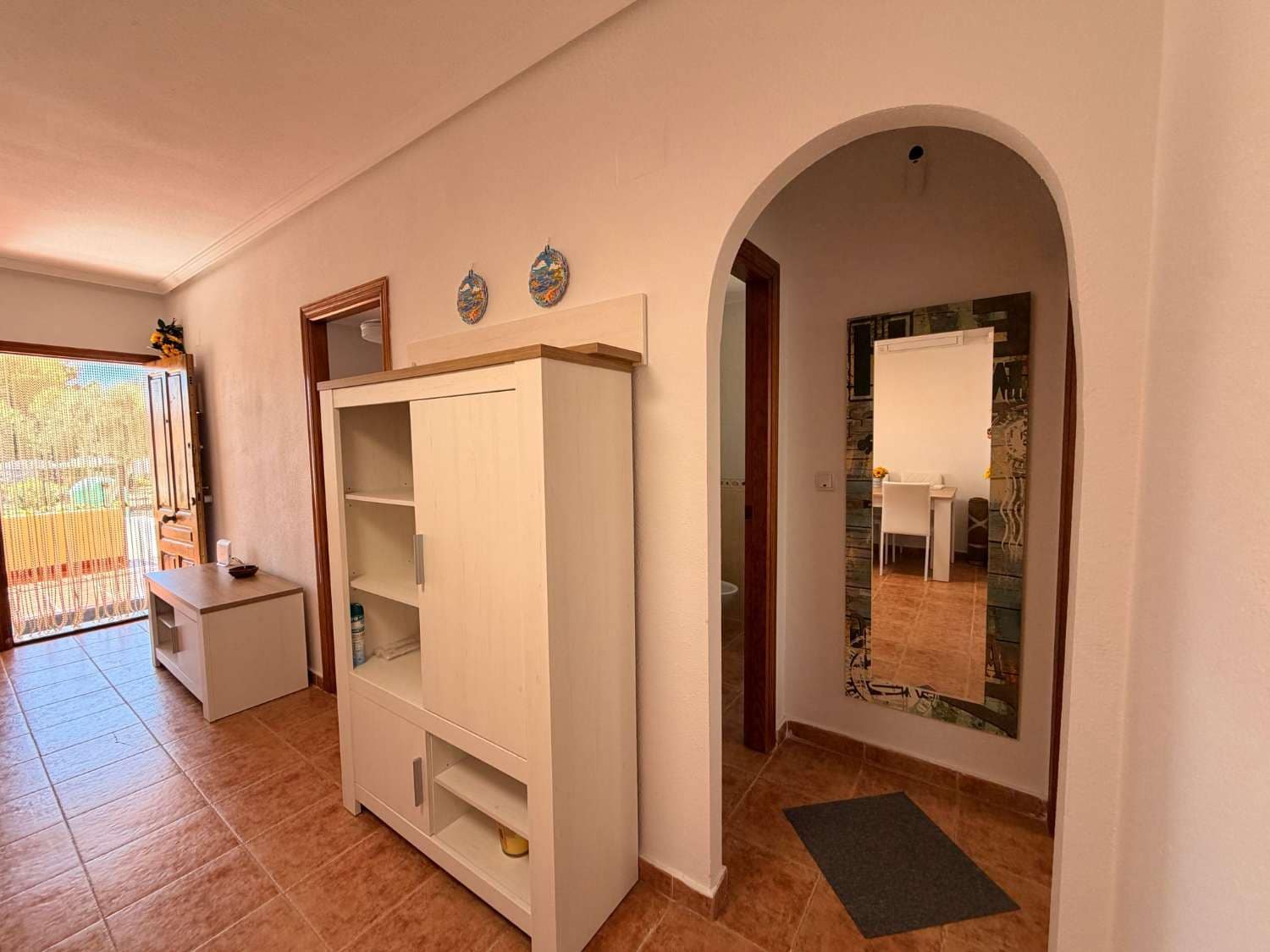 2 makuuhuone Bungalow myytävänä paikassa Orihuela Costa mukana uima-altaan 
autotalli - 159 900 € (Ref: 9914748)