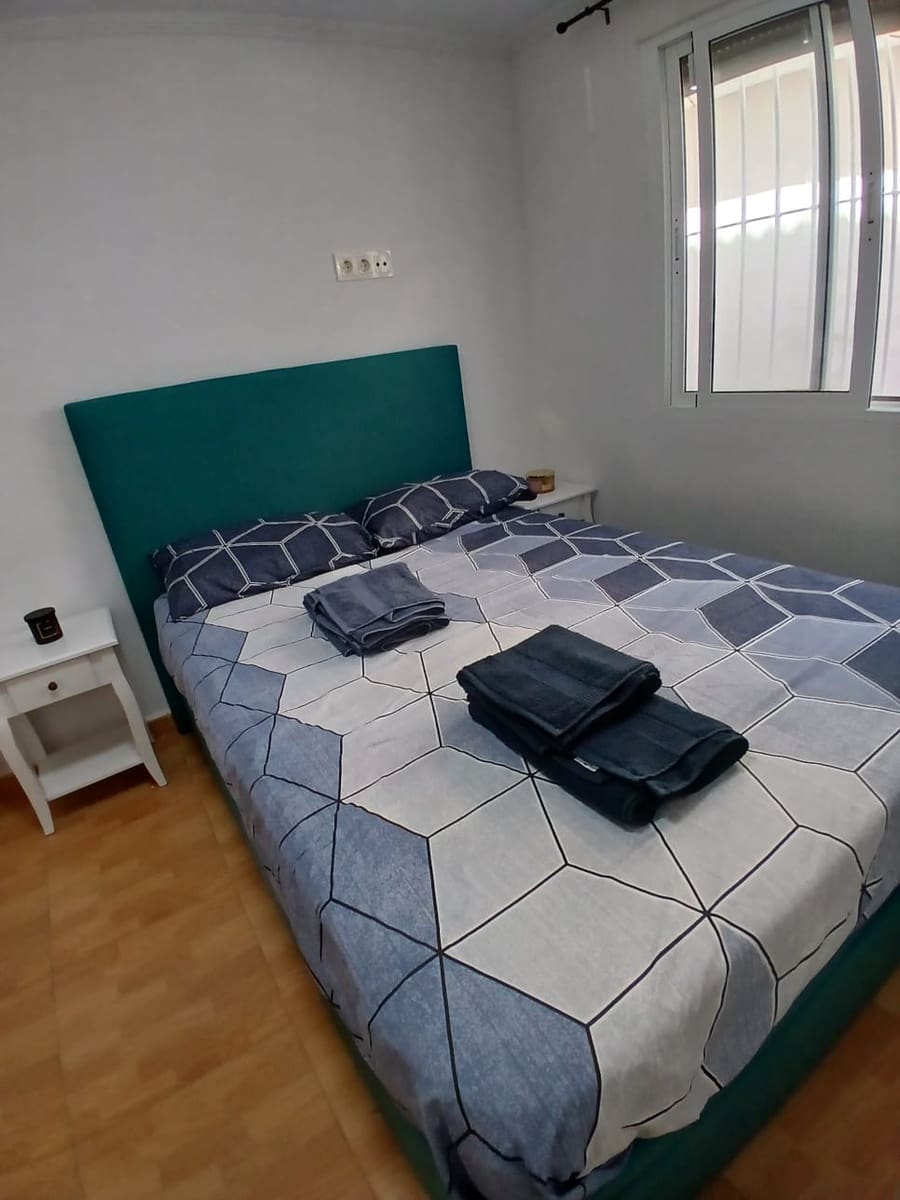 2 soverom Bungalow til salgs i Torrevieja med svømmebasseng - € 168 000 (Ref: 9918353)