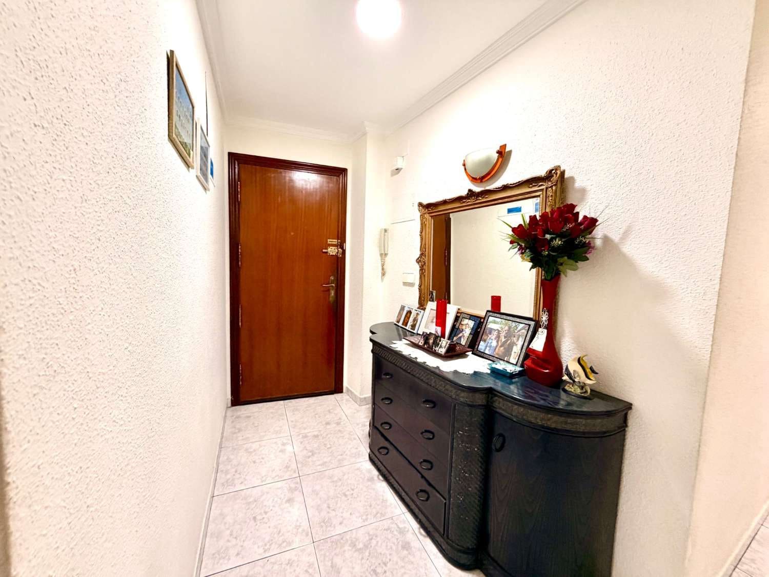 3 soverom Leilighet til salgs i Torrevieja - € 165 900 (Ref: 9956215)