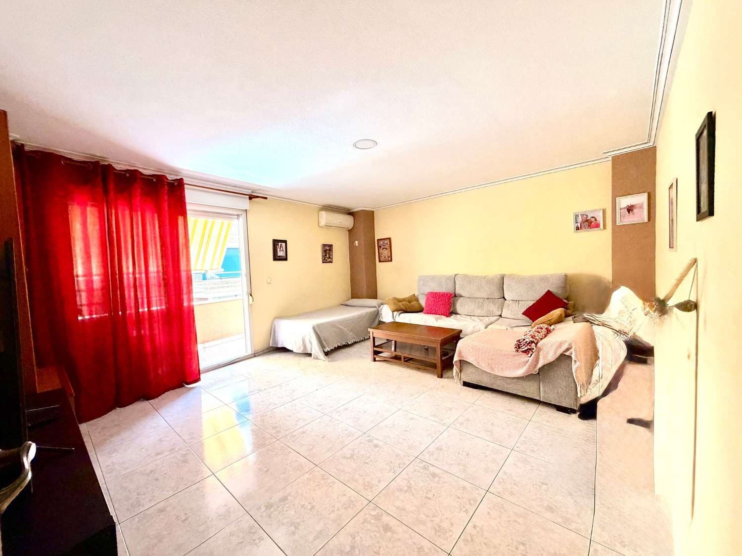 3 soverom Leilighet til salgs i Torrevieja - € 165 900 (Ref: 9956215)