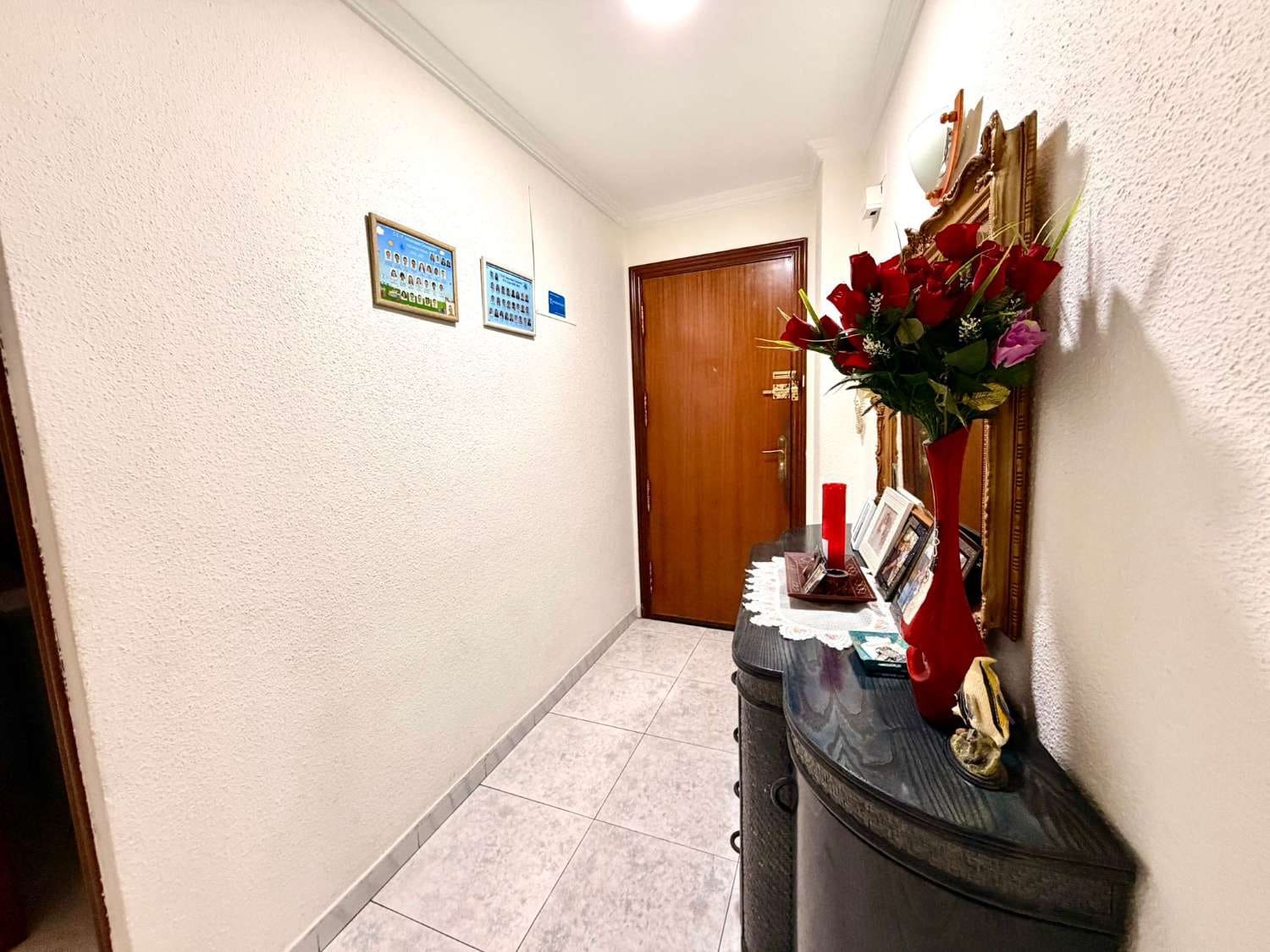 3 soverom Leilighet til salgs i Torrevieja - € 165 900 (Ref: 9956215)