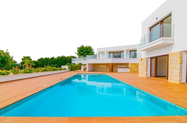 5 bedroom Townhouse for sale in Altea with pool garage - € 2,250,000 (Ref: 9035472)