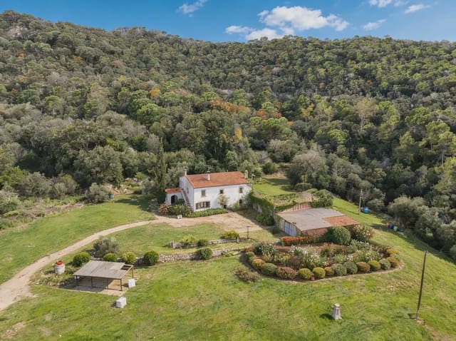 6 slaapkamer Finca/Landhuis te koop in Orrius - € 525.000 (Ref: 10029664)