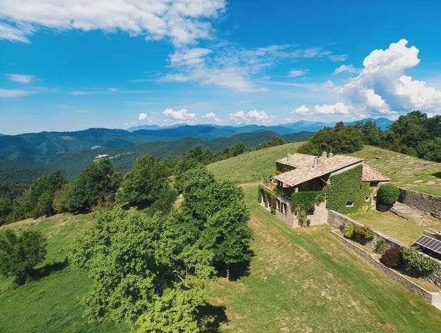 4 Zimmer Finca/Landgut zu verkaufen in Ripoll mit Pool Garage - 1.100.000 € (Ref: 10094939)