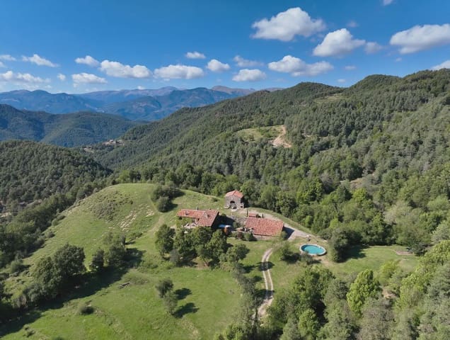 4 Zimmer Finca/Landgut zu verkaufen in Ripoll mit Pool Garage - 1.100.000 € (Ref: 10094939)