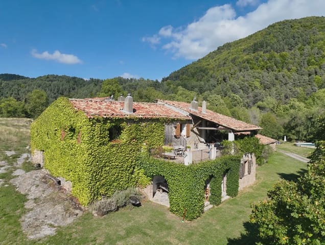 4 Zimmer Finca/Landgut zu verkaufen in Ripoll mit Pool Garage - 1.100.000 € (Ref: 10094939)