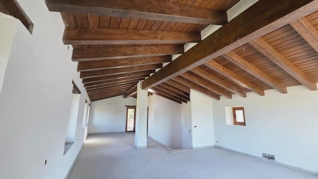 4 Zimmer Finca/Landgut zu verkaufen in Sant Pere de Torelló - 495.000 € (Ref: 10127390)