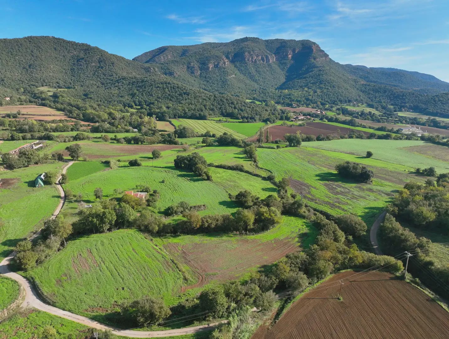 3 bedroom Finca/Country House for sale in Santa Pau with garage - € 450,000 (Ref: 10186249)
