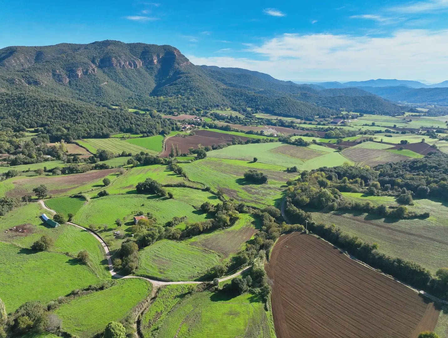 3 bedroom Finca/Country House for sale in Santa Pau with garage - € 450,000 (Ref: 10186249)