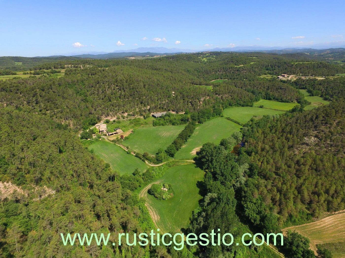 6 chambre Finca/Maison de Campagne à vendre à Sant Feliu Sasserra avec garage - 750 000 € (Ref: 9168641)