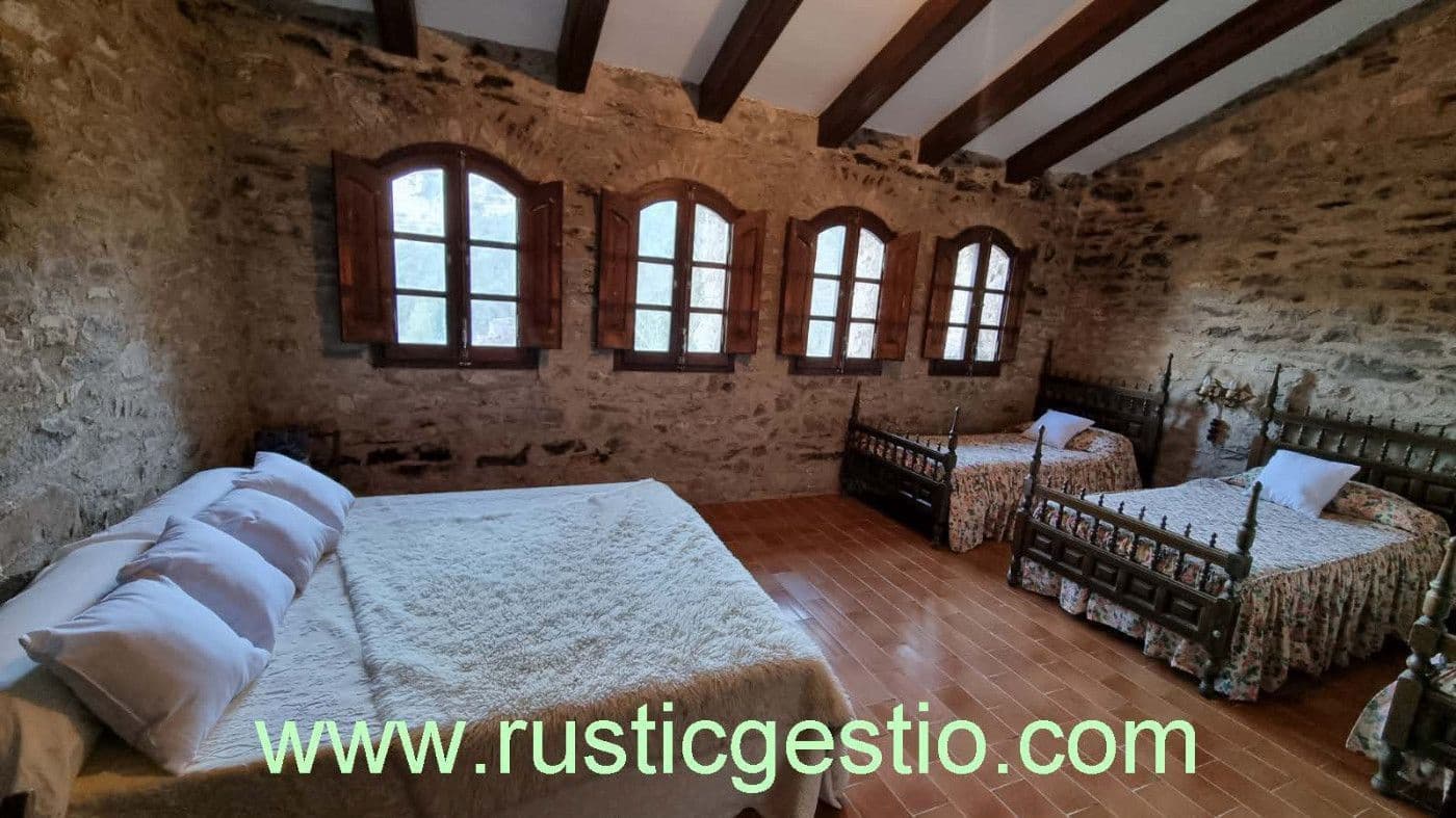 6 chambre Finca/Maison de Campagne à vendre à Sant Feliu Sasserra avec garage - 750 000 € (Ref: 9168641)