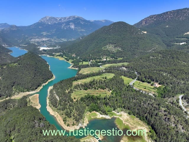 5 bedroom Finca/Country House for sale in Guixers with garage - € 425,000 (Ref: 9168647)