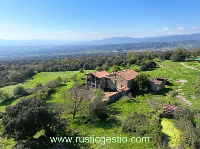 10 chambre Finca/Maison de Campagne à vendre à L'Esquirol avec garage - 600 000 € (Ref: 9168648)