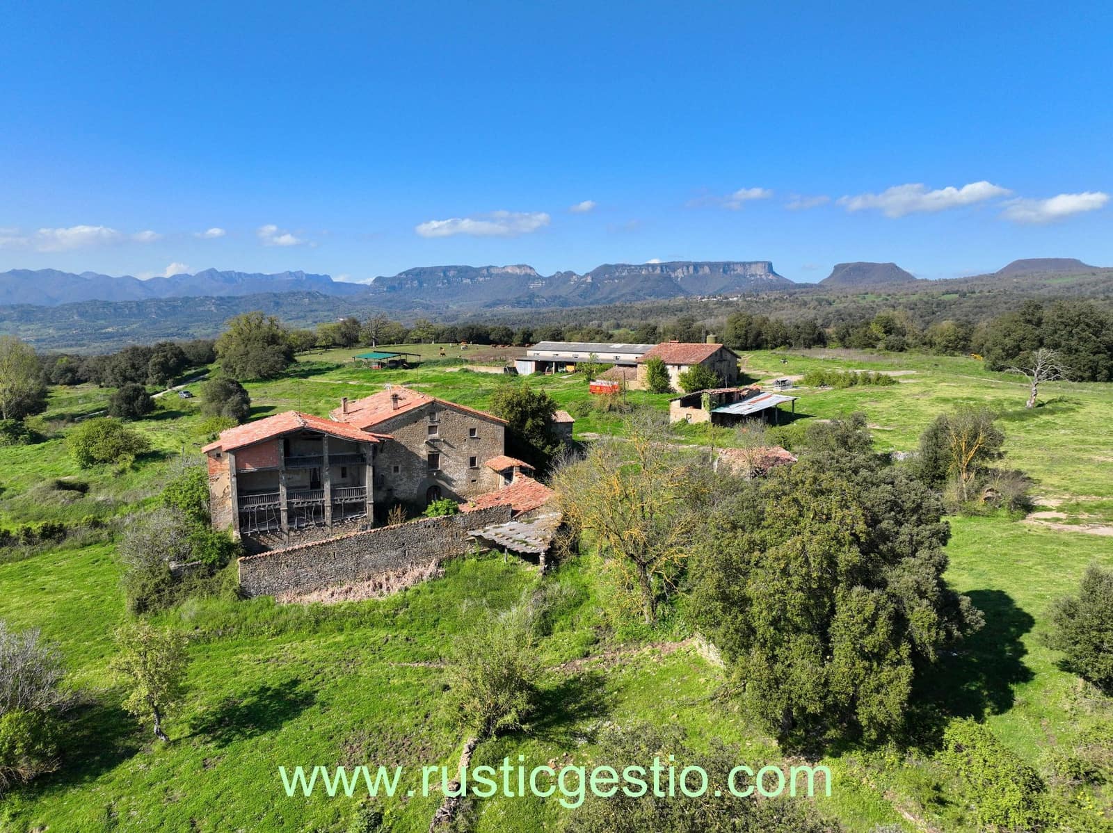 10 camera da letto Finca/Casa di Campagna in vendita in L'Esquirol con garage - 600.000 € (Rif: 9168648)
