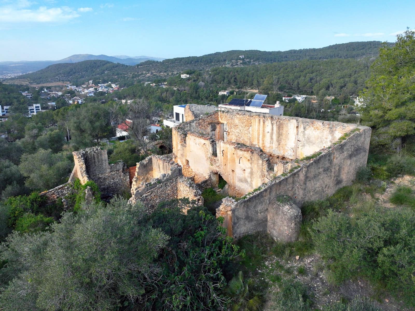 Finca/Landehus til salg i Sant Pere de Ribes - € 699.000 (Ref: 9168651)