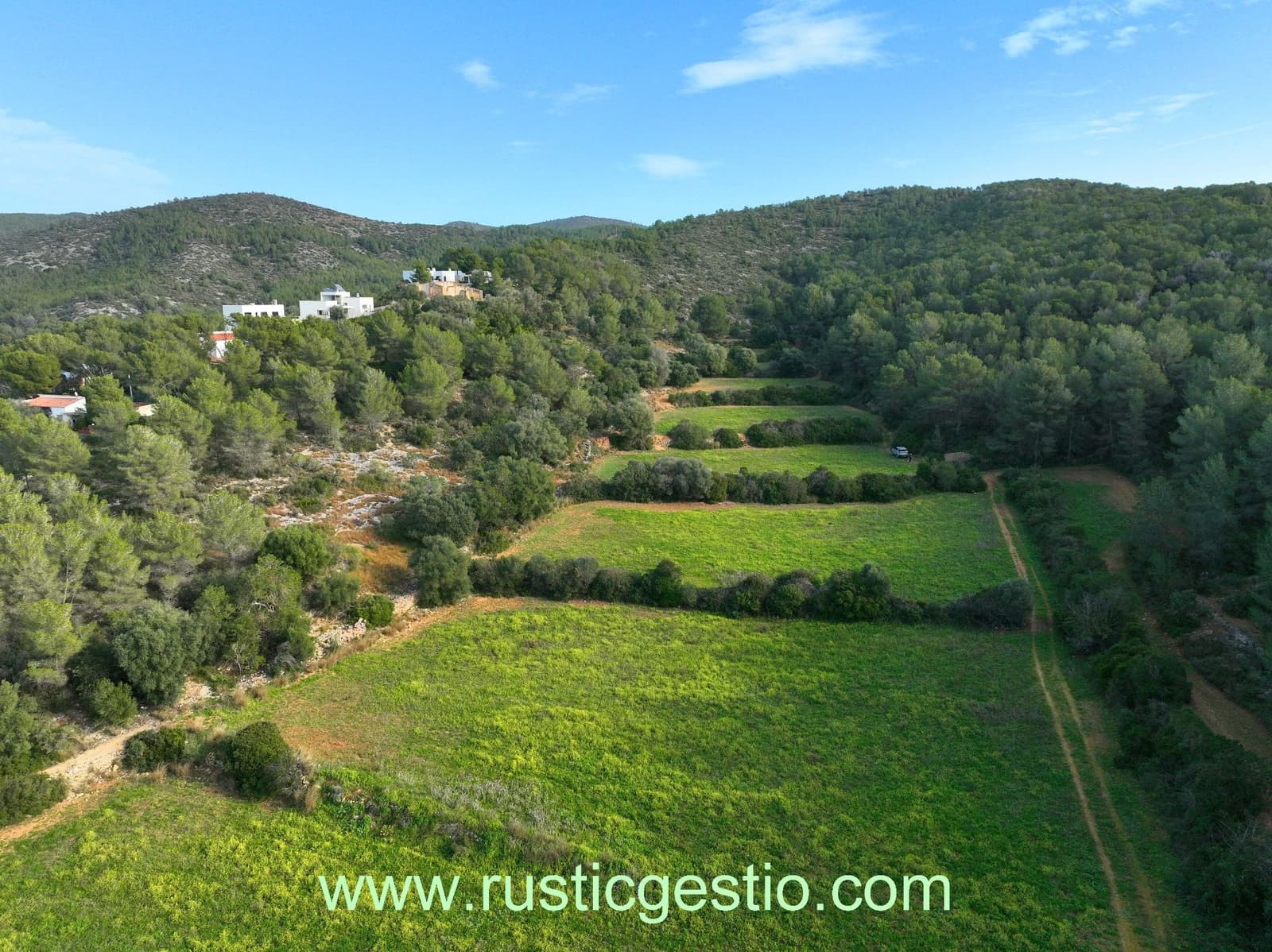 Finca/Landehus til salg i Sant Pere de Ribes - € 699.000 (Ref: 9168651)