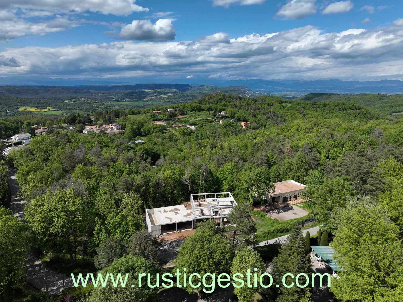 Ruin til salg i Muntanyola - € 350.000 (Ref: 9168652)