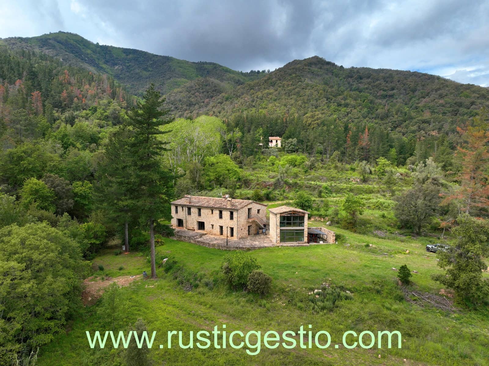 8 soveværelse Finca/Landehus til salg i Angles - € 735.000 (Ref: 9168654)