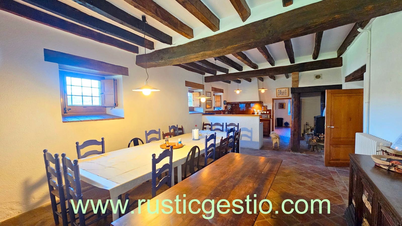 8 soveværelse Finca/Landehus til salg i La Vall d'en Bas med swimmingpool garage - € 1.290.000 (Ref: 9168660)